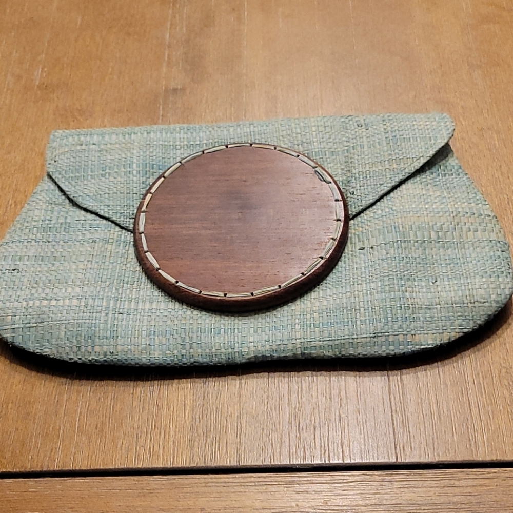 MAD IMPORTS STRAW BAG